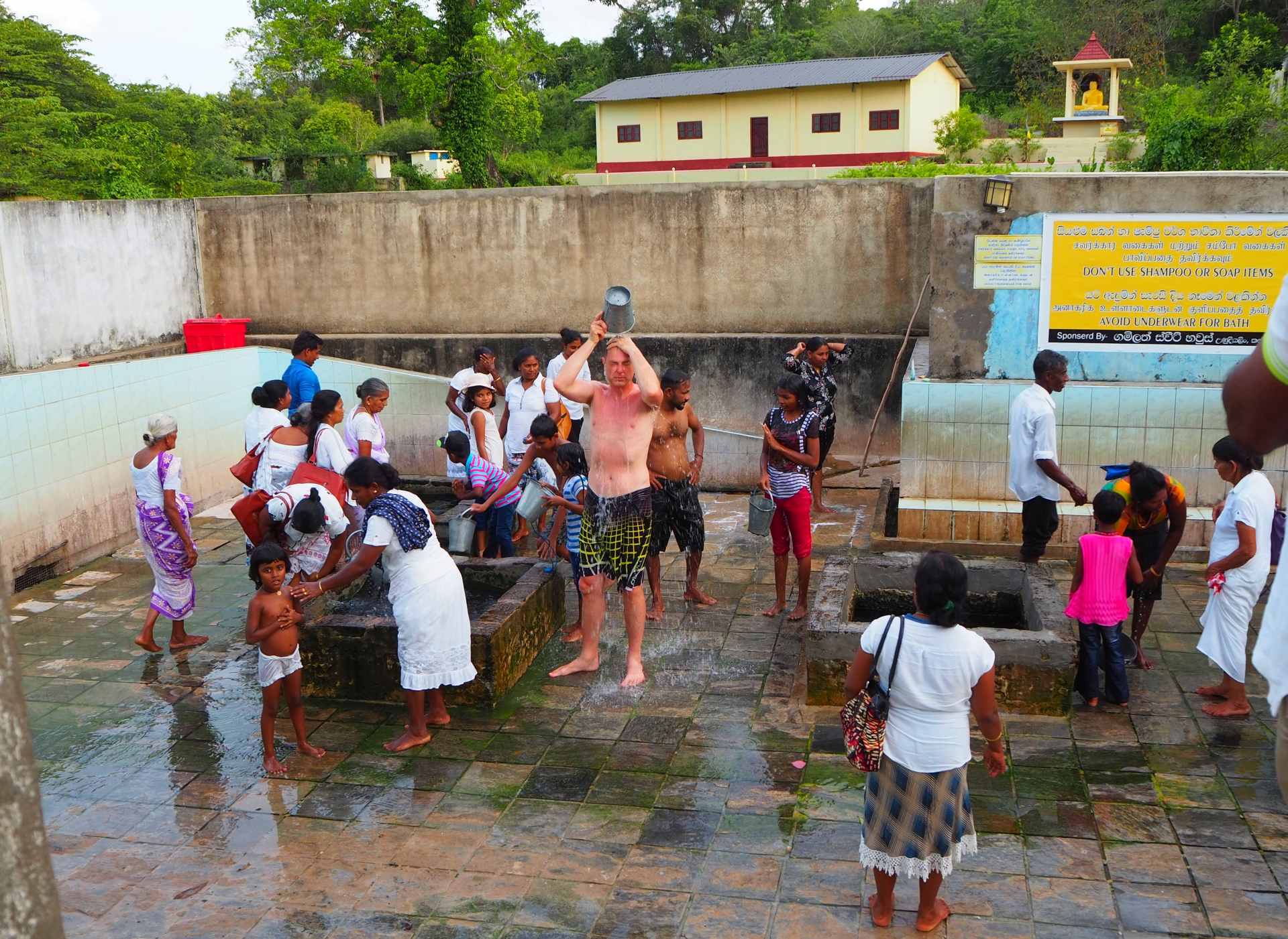 Sri Lanka: ciepłe źródła w Kanniya – Trincomalle. Kąpałem się w ukropie.